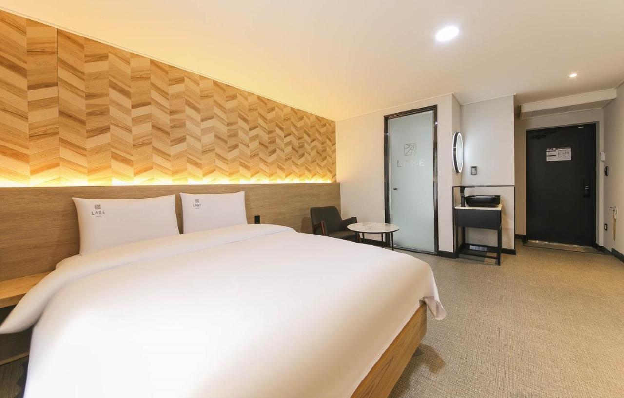 Labe Hotel Jeonju Exterior foto